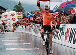 Igor Anton gewinnt die zweite Etappe der Tour de Suisse 2008 vor Kim Kirchen